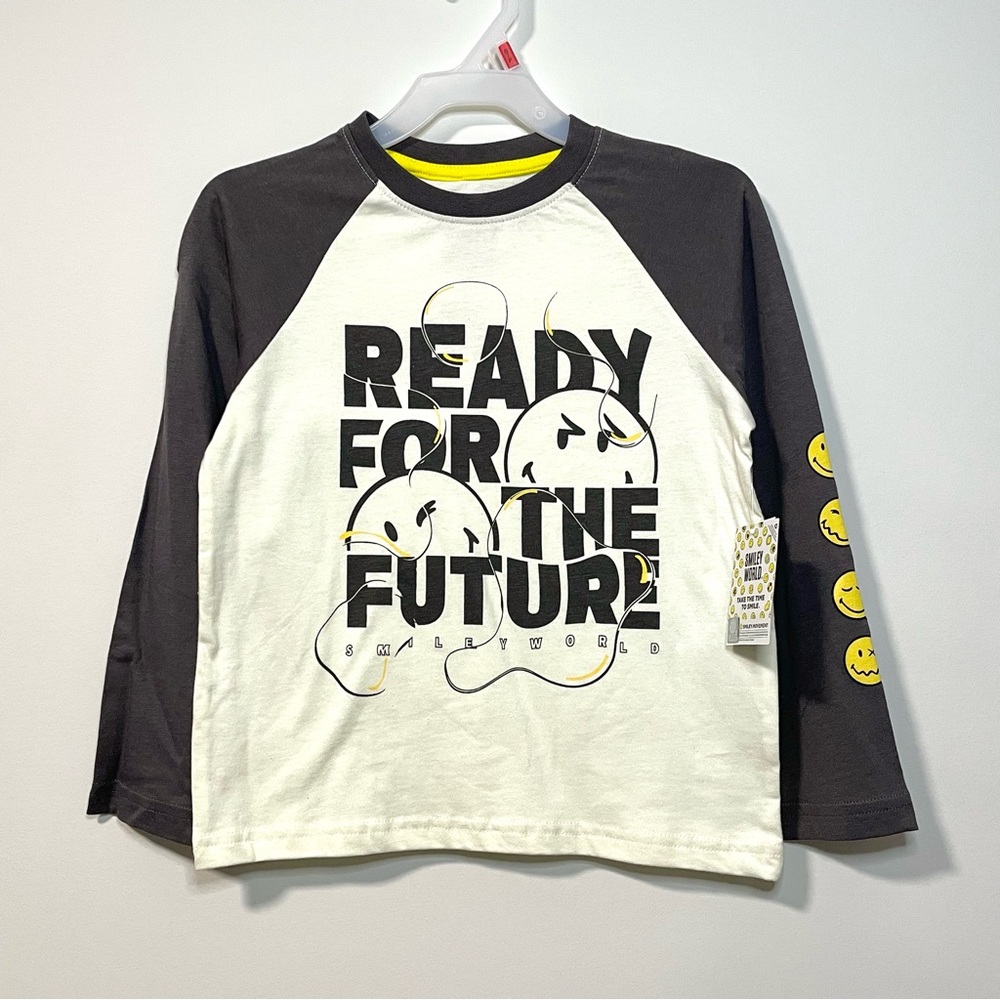 🔵3/$25 NEW Smiley World Ready For The Future Raglan Long Sleeve Shirt (size S)